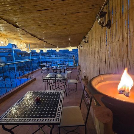 Bed and Breakfast Dar Khmissa Fez Esterno foto
