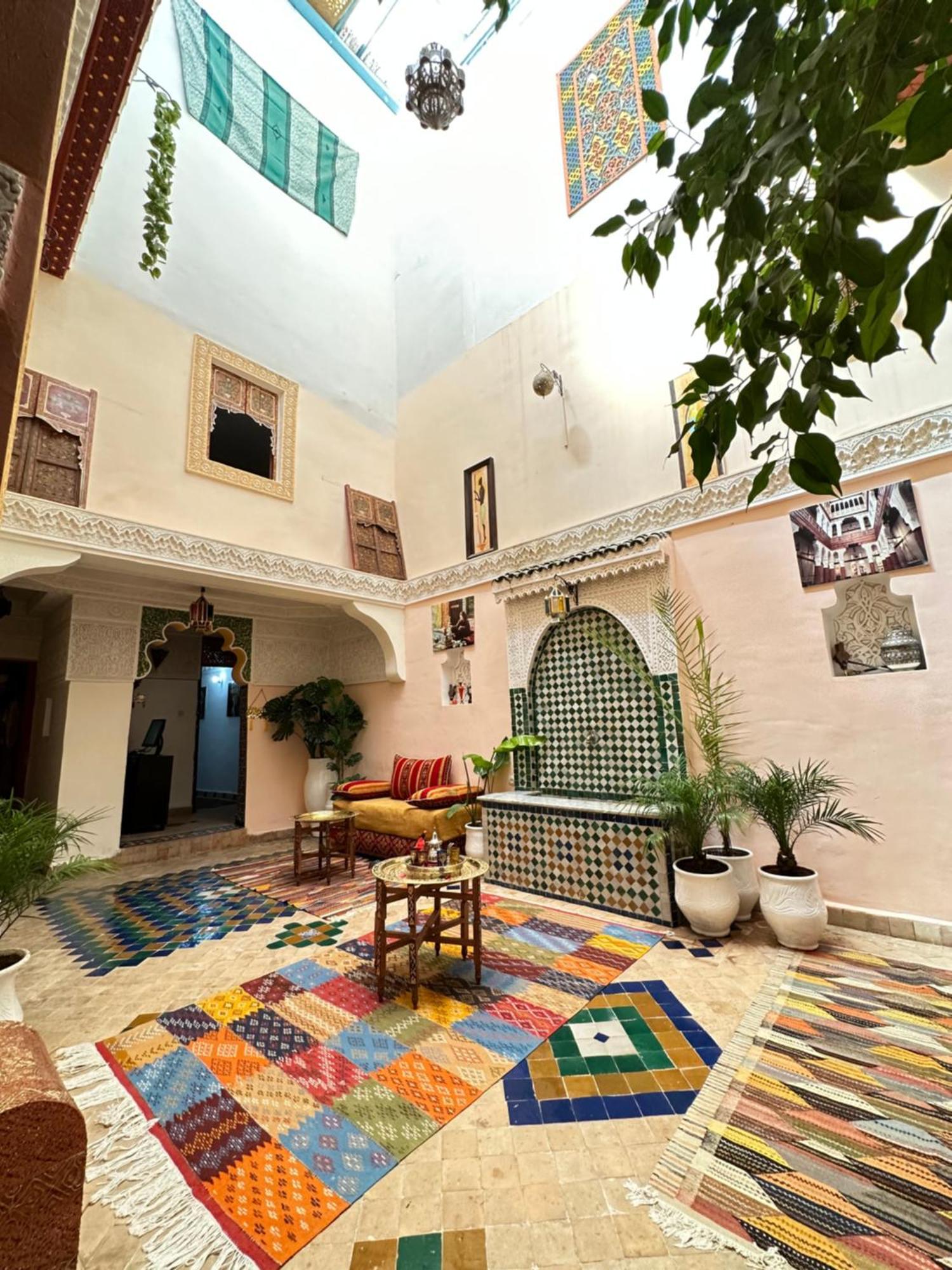 Bed and Breakfast Dar Khmissa Fez Esterno foto