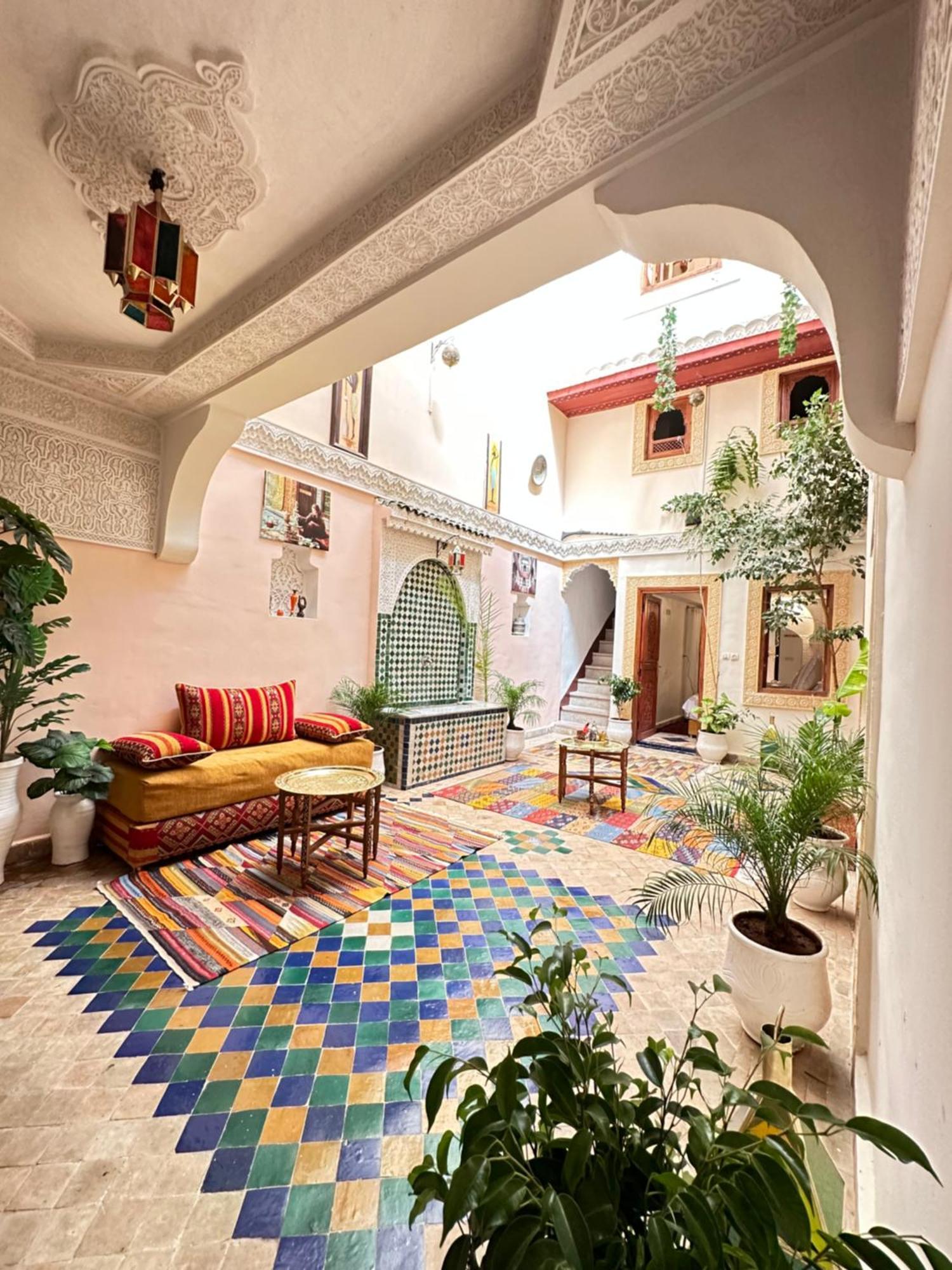 Bed and Breakfast Dar Khmissa Fez Esterno foto