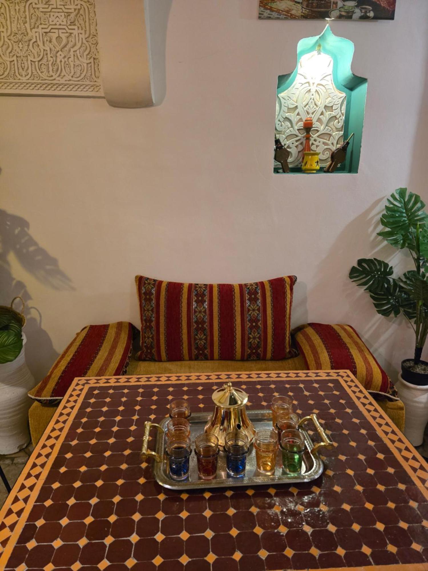 Bed and Breakfast Dar Khmissa Fez Esterno foto