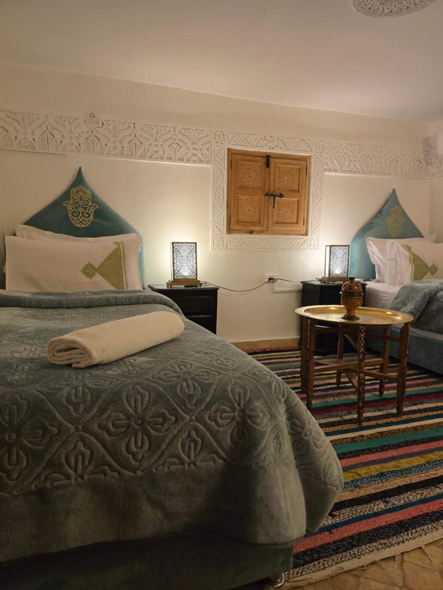 Bed and Breakfast Dar Khmissa Fez Esterno foto